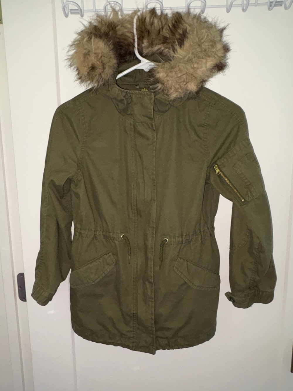 NWOT GAP kids fur trimmed Adirondack jacket girl's M 8-9 yrs